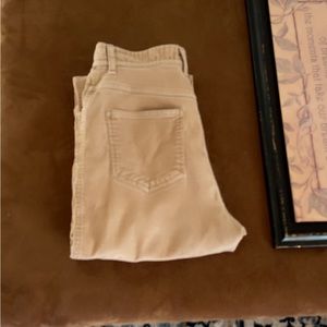 This is a very nice color hard to find the buckskin color corduroy